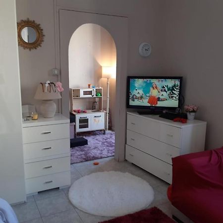 Puravida Appartement Anzio Buitenkant foto